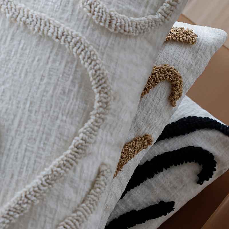 1pc Bohemian Moroccan Minimalist Modern Geometric Faux Fur Throw Pillow Cover - Soft & Fluffy Decorative Pillow for Living Room Sofa, Hand Wash Only, Hypoallergenic Polyester, Zip Closure, Living Room Decor|Geometric Pattern|