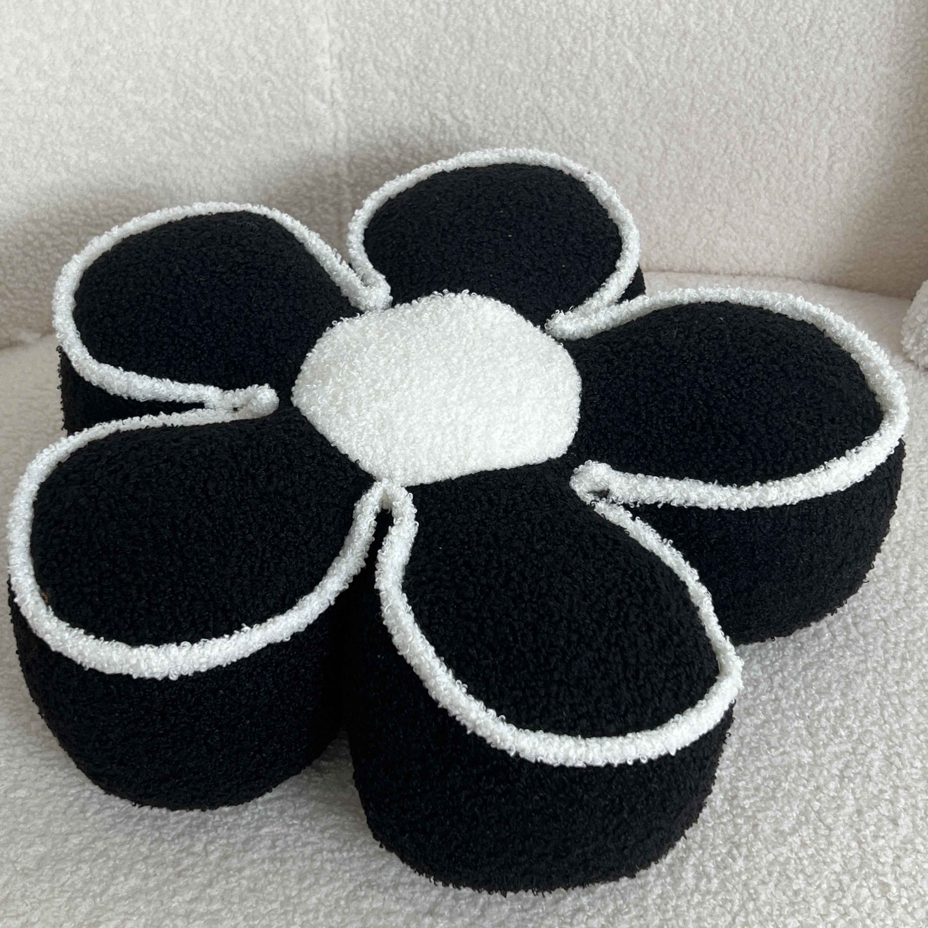 Chic Geometric Flower Throw Pillow - Soft, Washable Polyester Cushion for Bed & Sofa Decor