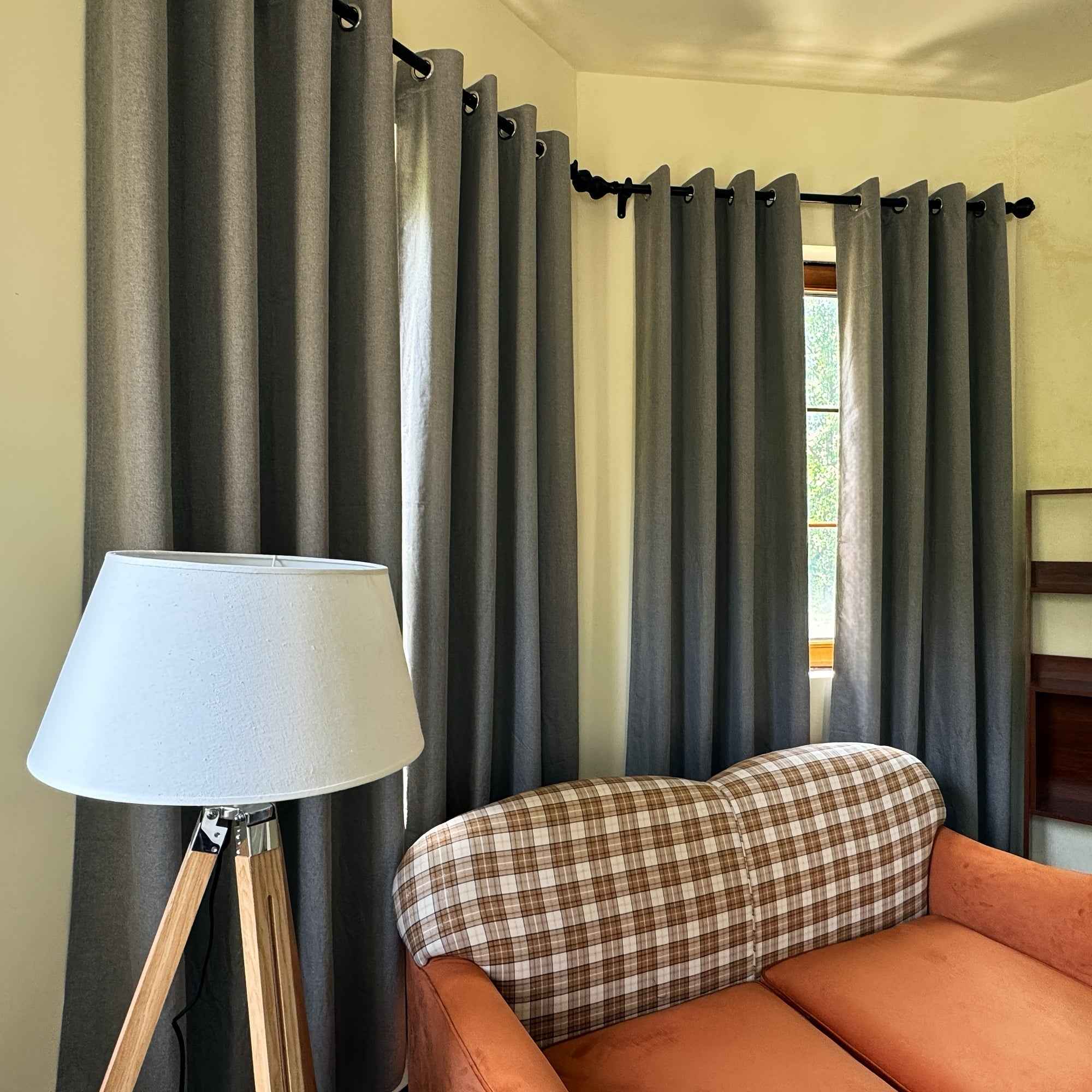 4pcs 100% Blackout Curtain Set with Grommet Top, Sun Protection, Privacy, Insulation, and Noise Reduction – Suitable for Bedrooms, Living Rooms, Dining Areas, and Various Home Decorations