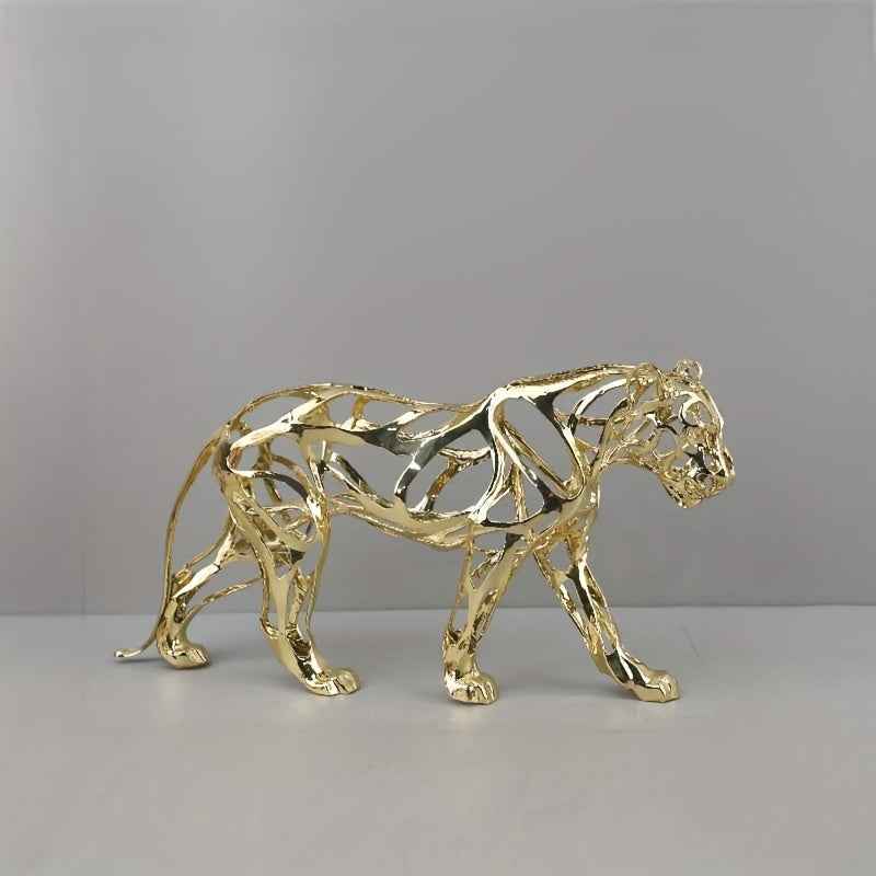 1pc Elegant Golden Metal Leopard Statue - Electroplated Craft Hollow Design Decorative Ornament, Modern Jungle Theme Home Decoration, Suitable for Various Room Types, No Power Supply Required