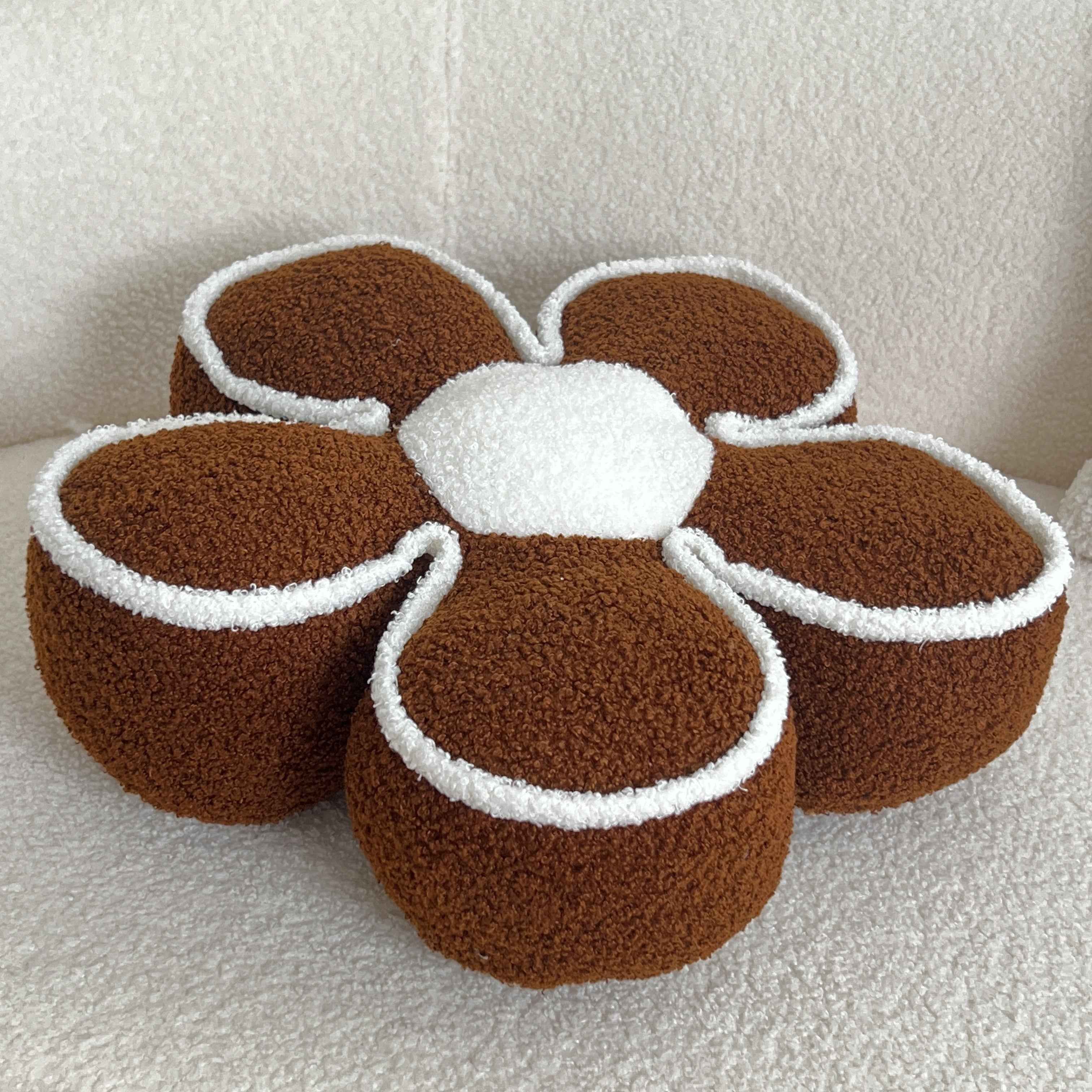 Chic Geometric Flower Throw Pillow - Soft, Washable Polyester Cushion for Bed & Sofa Decor