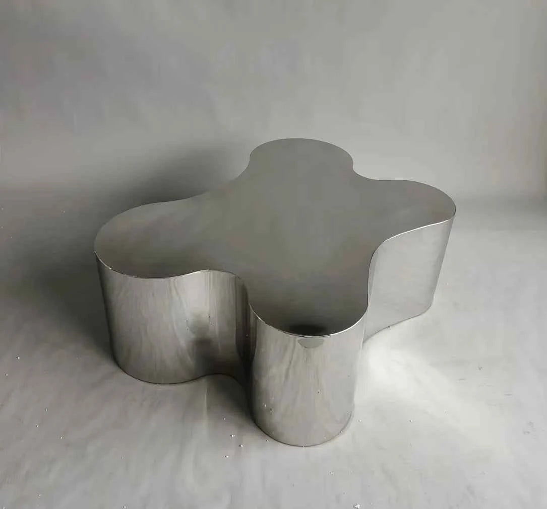 Metal Industrial Coffee Table Aesthetic Unique Minimalist Designer Side Table Modern Luxury Mesa Auxiliar Postmodern Furniture