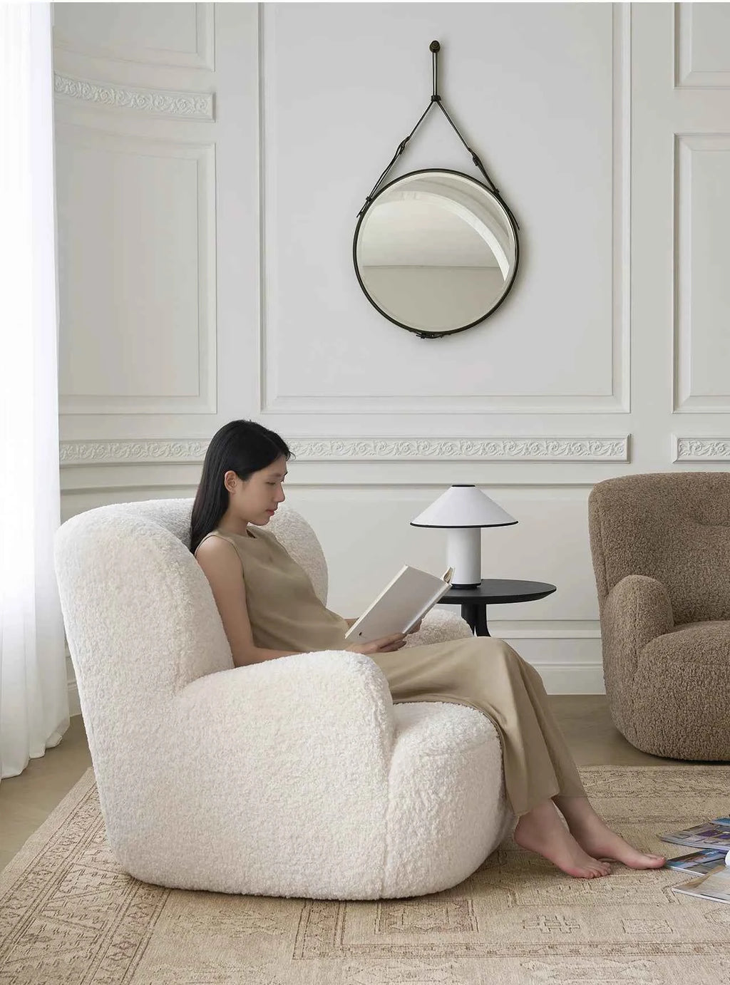 Lazy Lounge Sofa Chair - Modern Luxury Recliner for Living Room, Ergonomic Comfortable Vanity Furniture