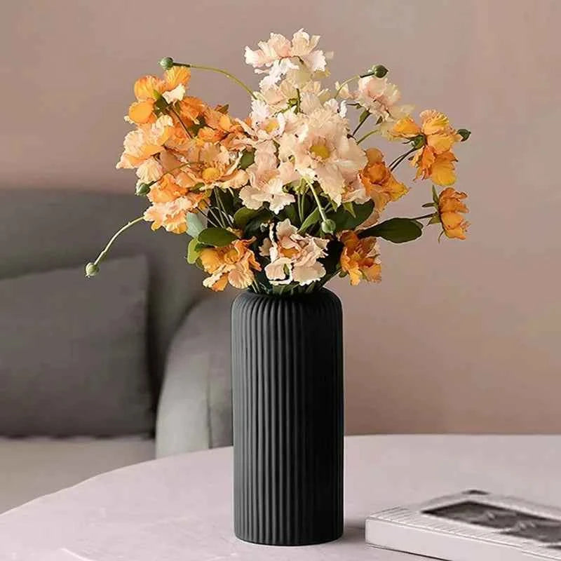 1pc Chic Striped Ceramic-Look Plastic Vase for Flowers - Durable, Easy-to-Place Decorative Floral Display Piece