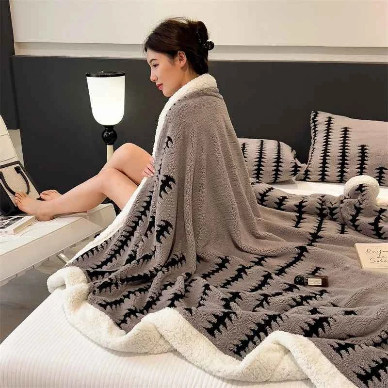 Blanket Quilt New Thickened Cloud-feel Fleece Double-layer  Plush Winter Wool Knee Nap Four Seasons Blankets for Sofas Sleeping
