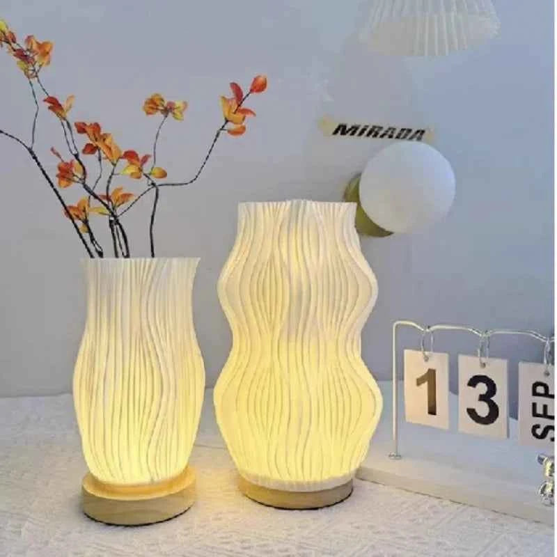 Flower Vase Table Lamp ins Cream Style Creative Atmosphere Light USB Rechargeable Bedside Night Light Desktop Decoration