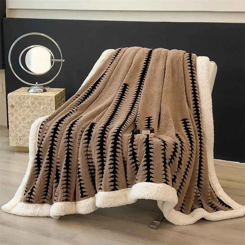 Blanket Quilt New Thickened Cloud-feel Fleece Double-layer  Plush Winter Wool Knee Nap Four Seasons Blankets for Sofas Sleeping