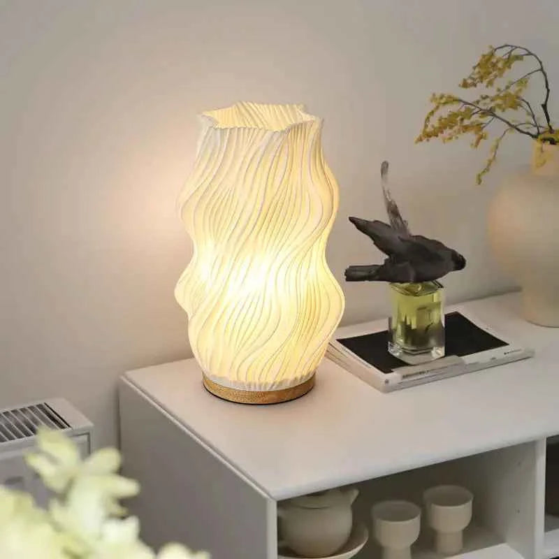 Flower Vase Table Lamp ins Cream Style Creative Atmosphere Light USB Rechargeable Bedside Night Light Desktop Decoration