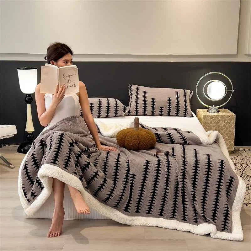 Blanket Quilt New Thickened Cloud-feel Fleece Double-layer  Plush Winter Wool Knee Nap Four Seasons Blankets for Sofas Sleeping