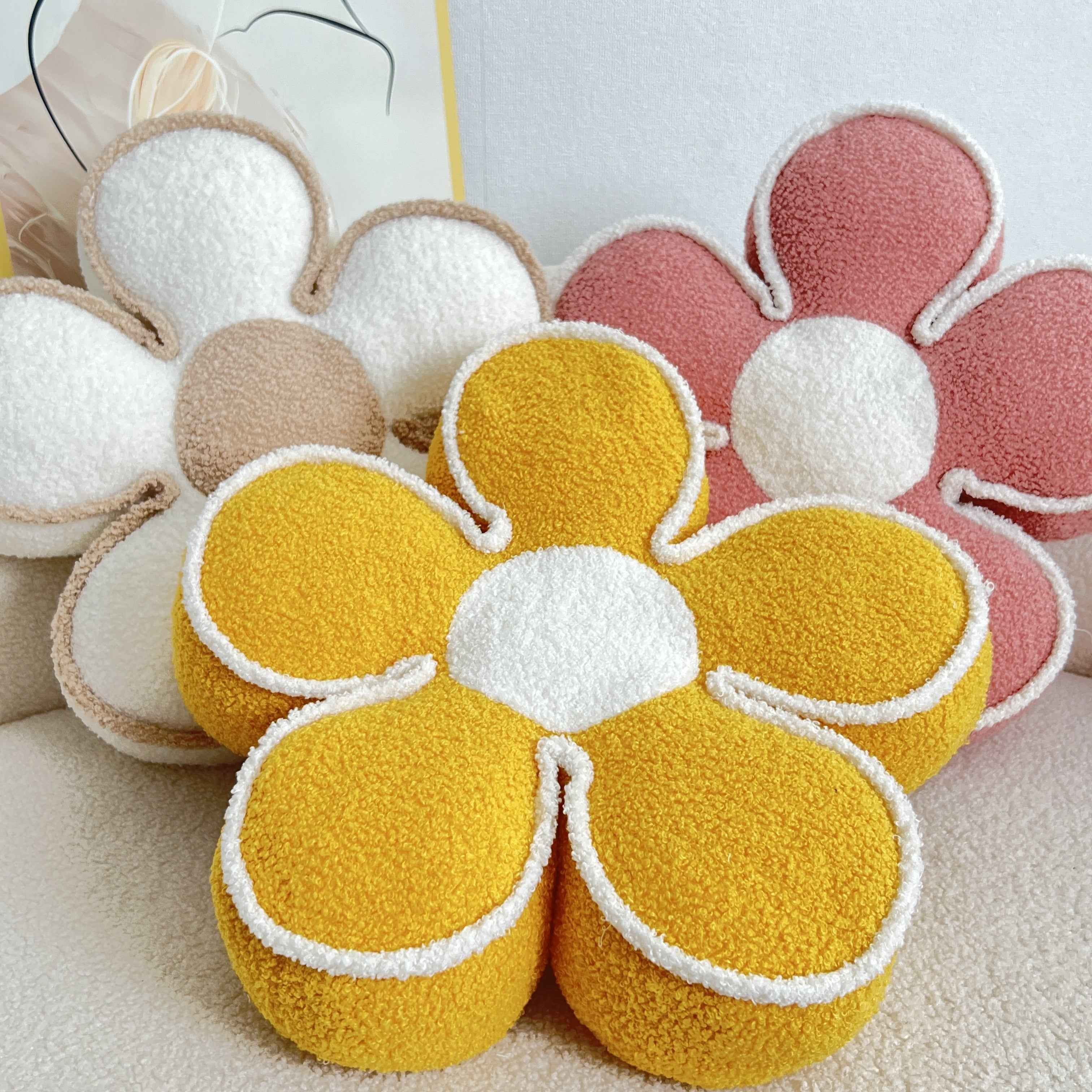 Chic Geometric Flower Throw Pillow - Soft, Washable Polyester Cushion for Bed & Sofa Decor