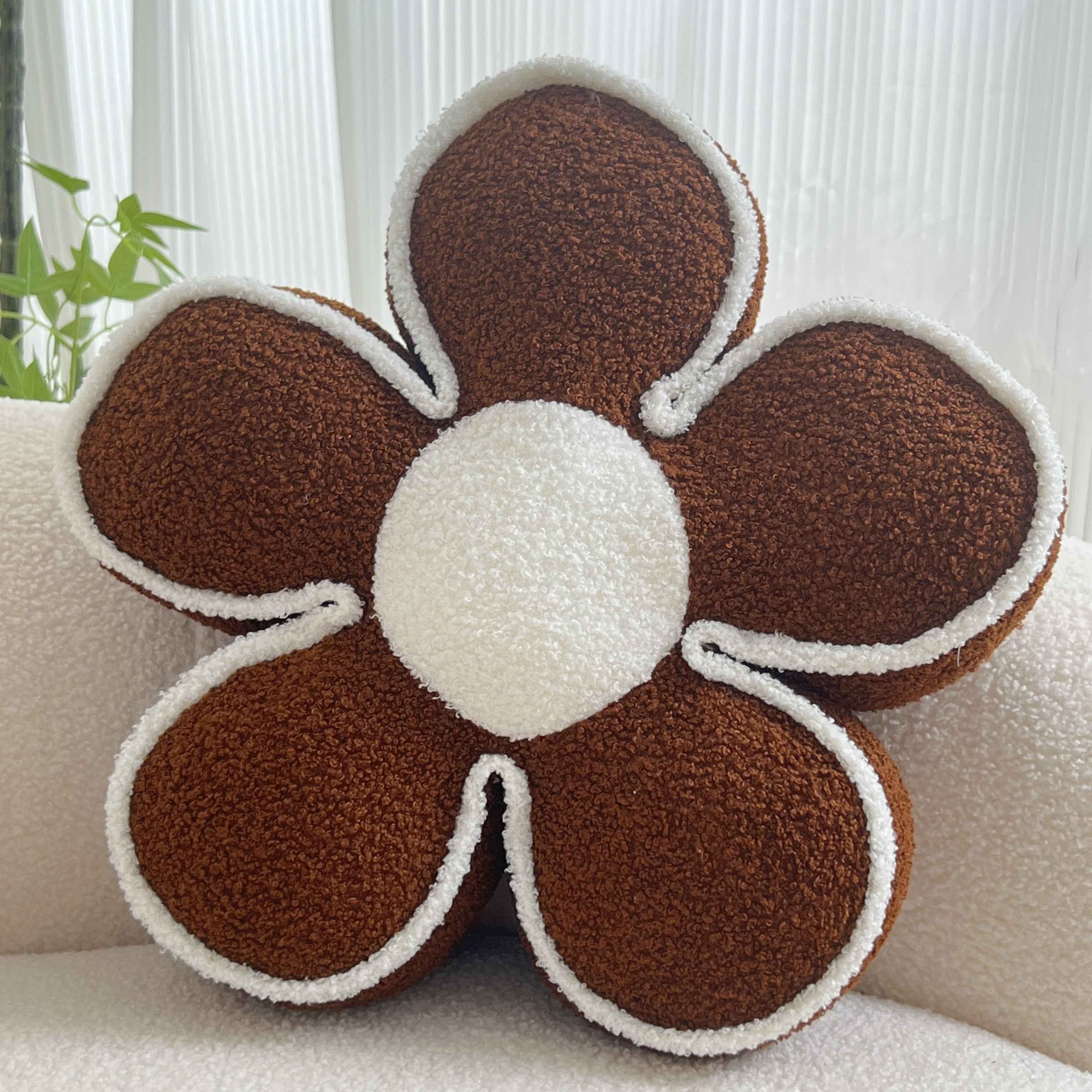 Chic Geometric Flower Throw Pillow - Soft, Washable Polyester Cushion for Bed & Sofa Decor