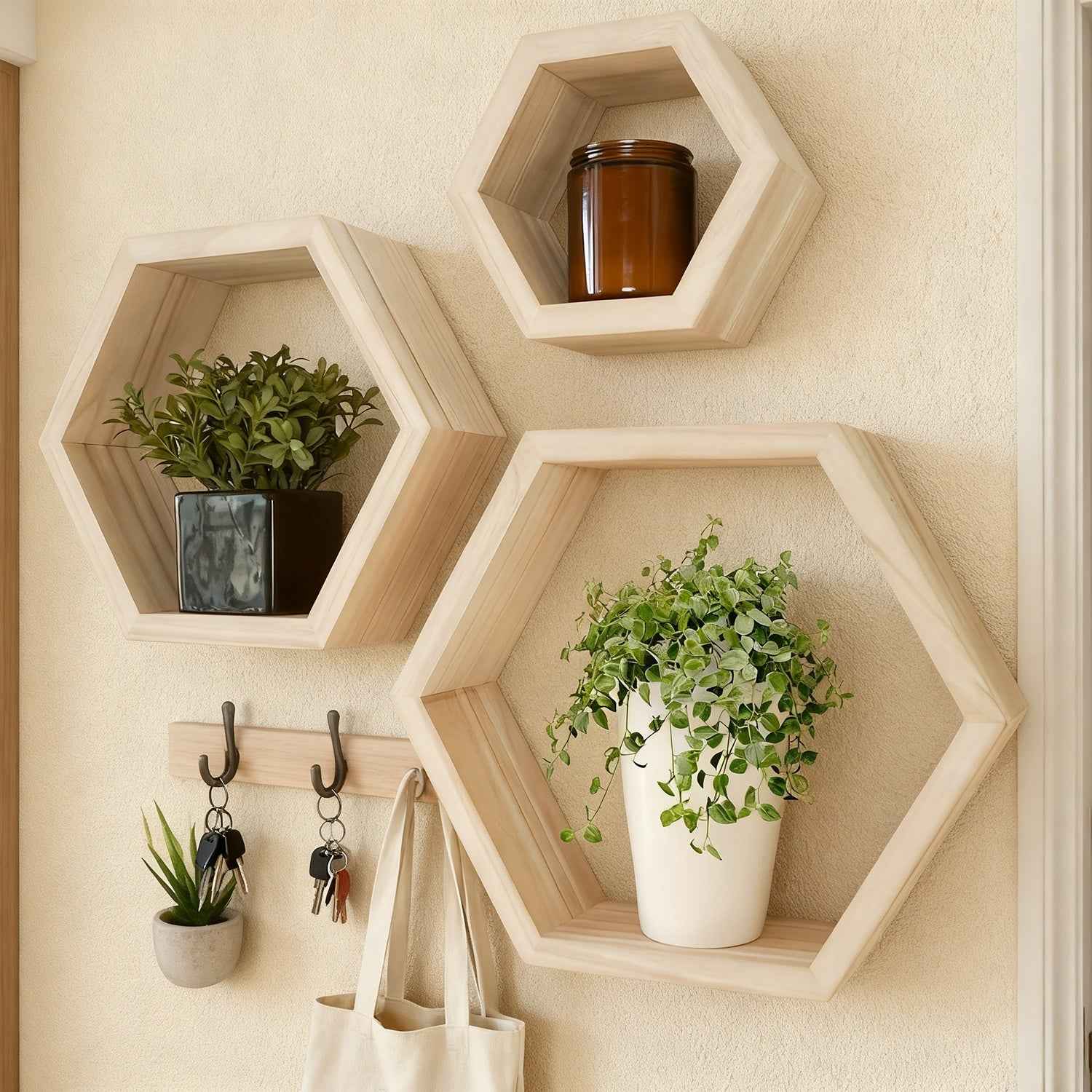 4pcs Large Wooden Hexagonal Wall Shelves, Open Display Design, Style Hexagon Geometric Profile Connecting Minimalist Aesthetic and Christmas Warm Atmosphere, Suitable For Christmas Home Wall Decor, Holiday Ambiance Enhancemen