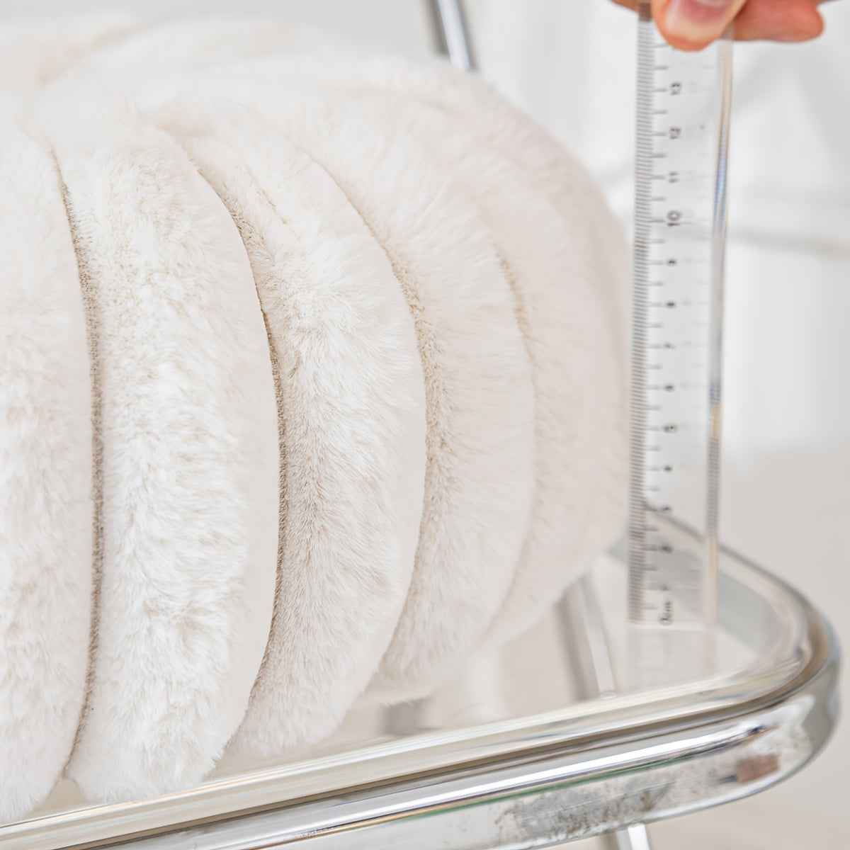 2pcs Plush & Cozy Round Throw Pillows with Filler - Washable, Modern Home Decor for Living Room, Sofa, Bedroom - Soft Polyester Cover